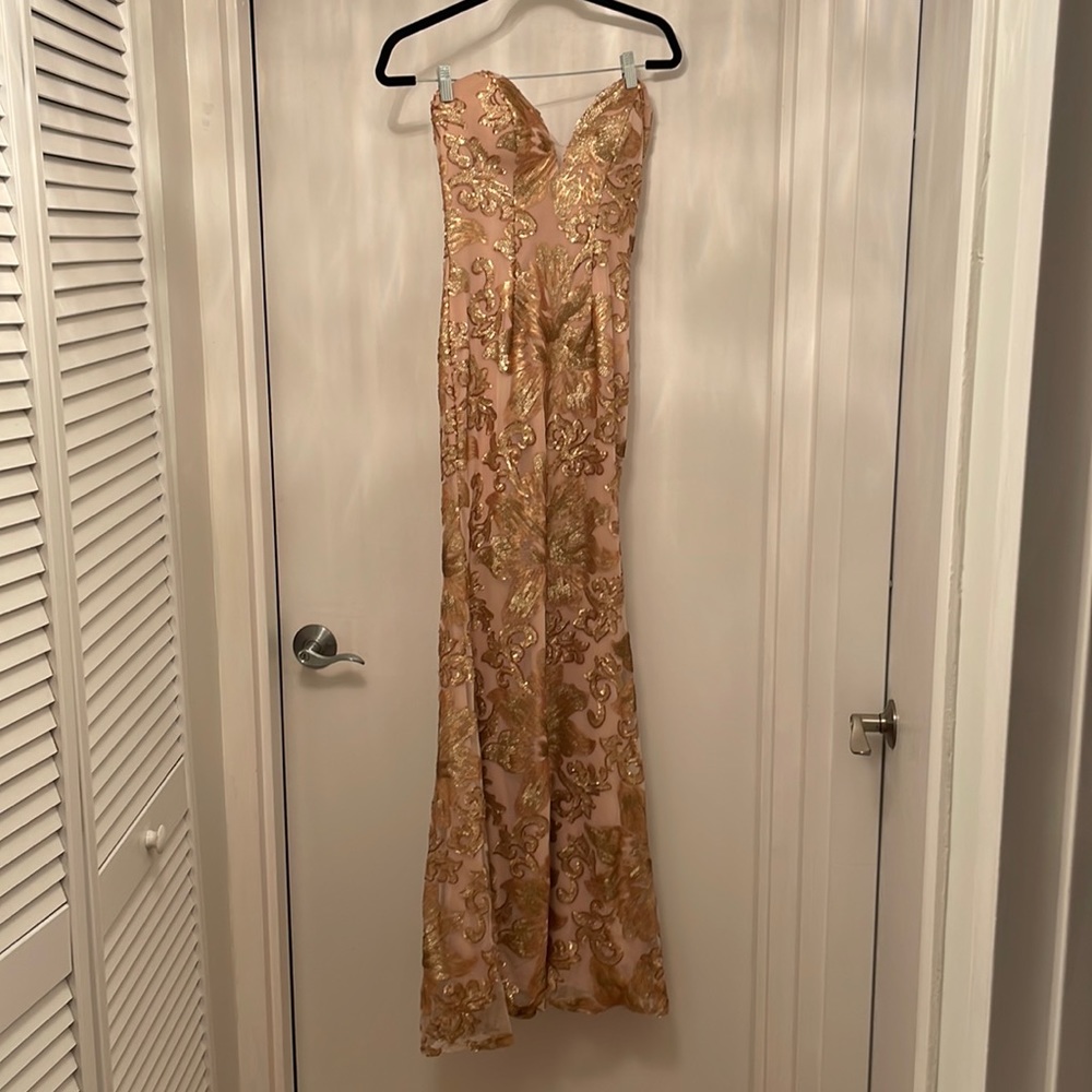 Gold sequins dress